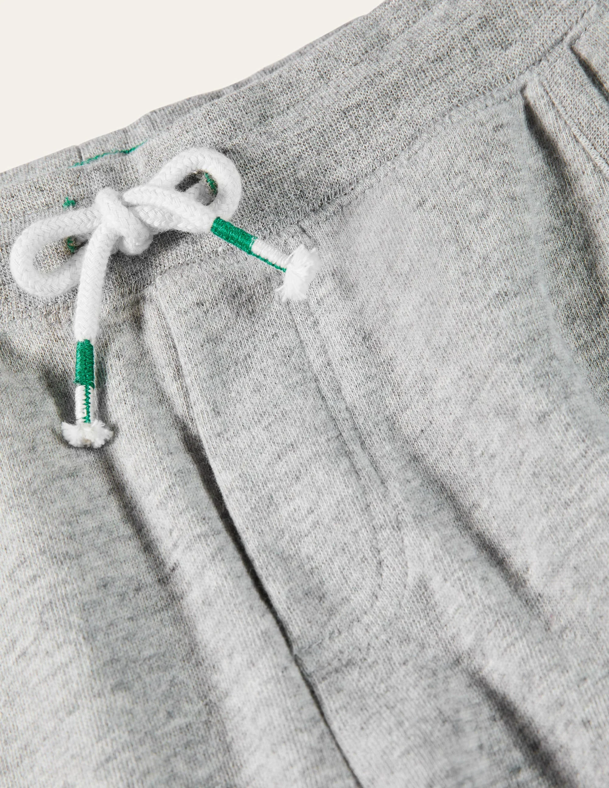 Essential Sweatshorts-Grey Marl - Image 3