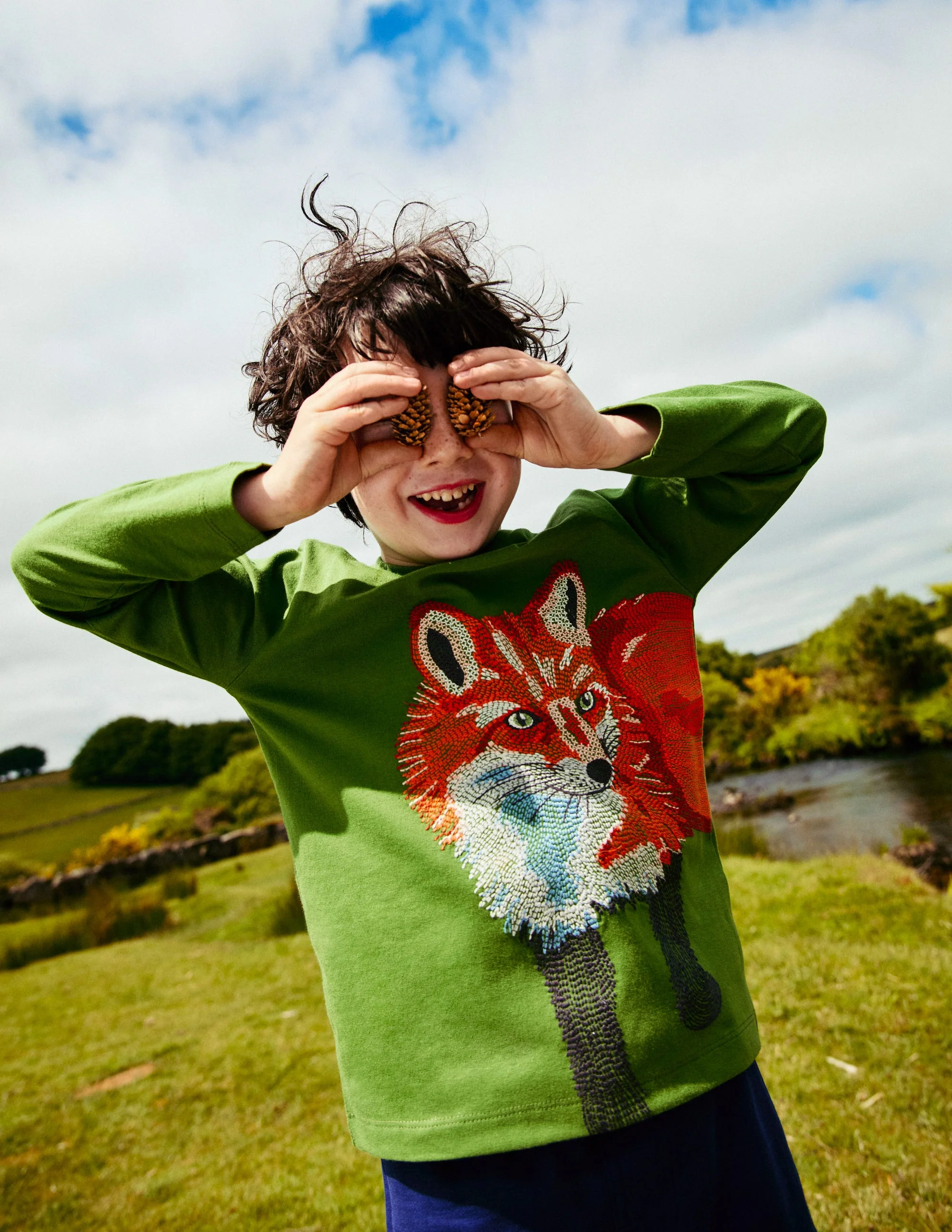 Superstitch T-shirt-Leaf Green Fox - Image 4