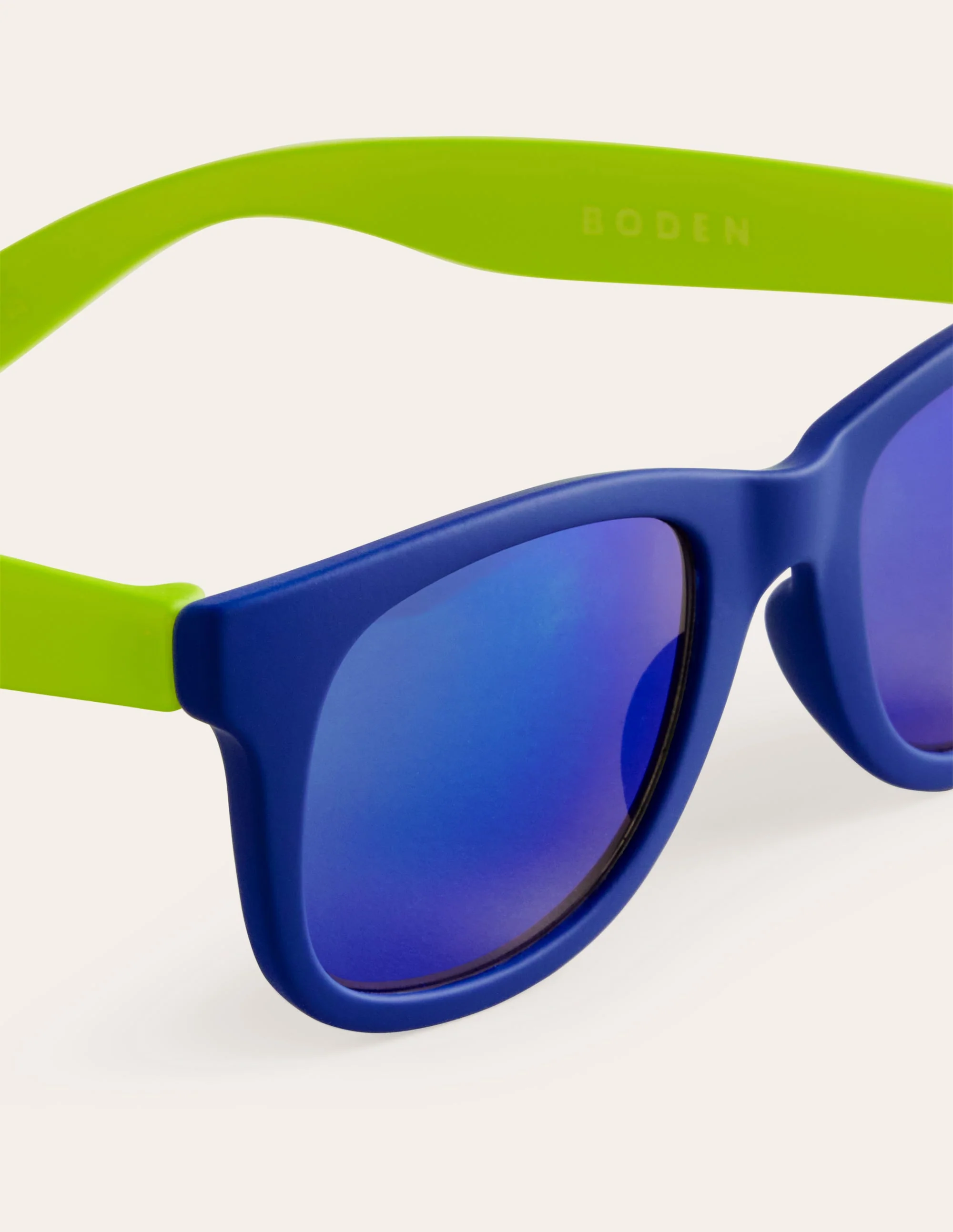 Classic Sunglasses-Blue - Image 2