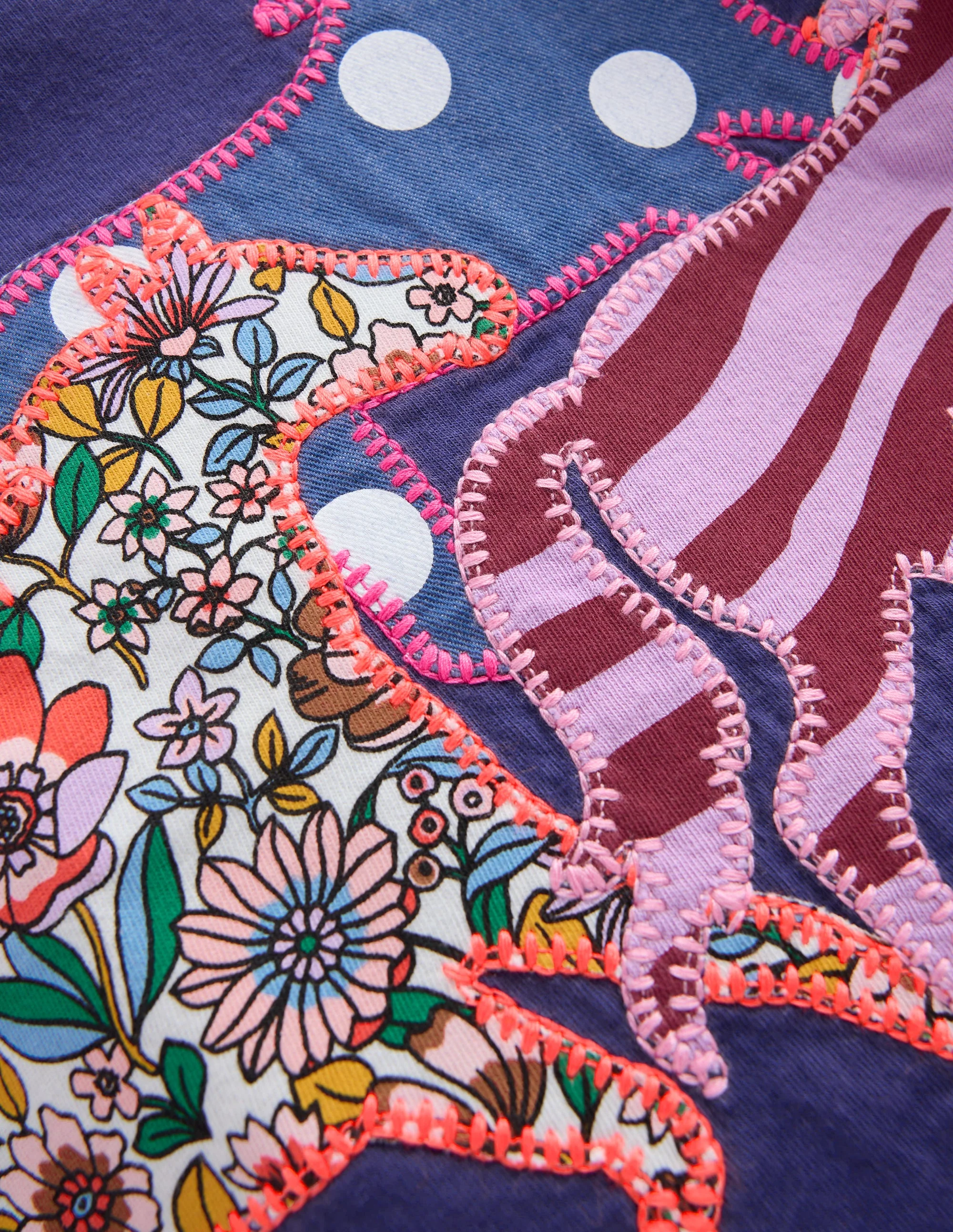 Puff Sleeve Appliqué T-shirt-College Navy Horses - Image 3