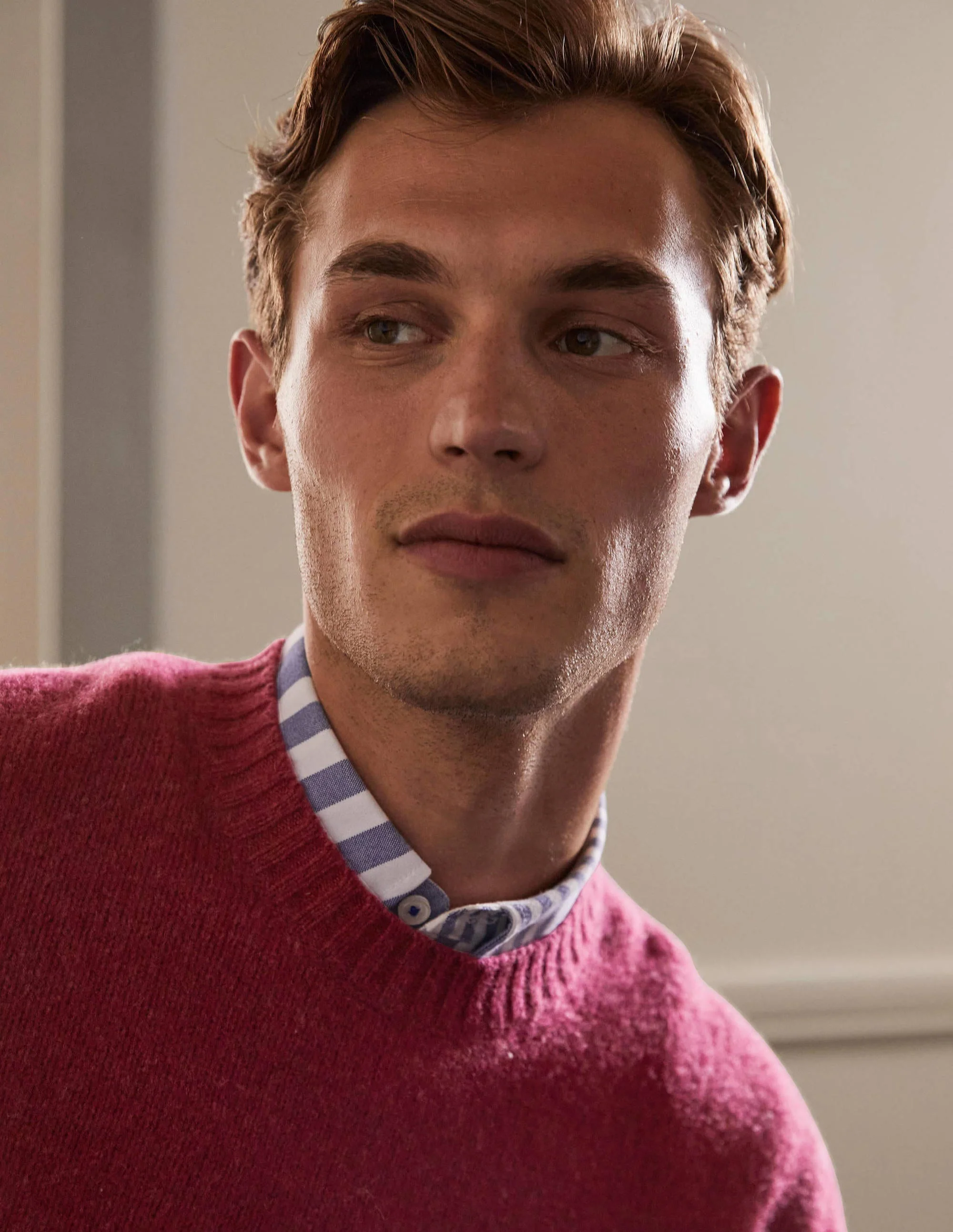 Aldgate Brushed Crew Neck-Coulis - Image 2