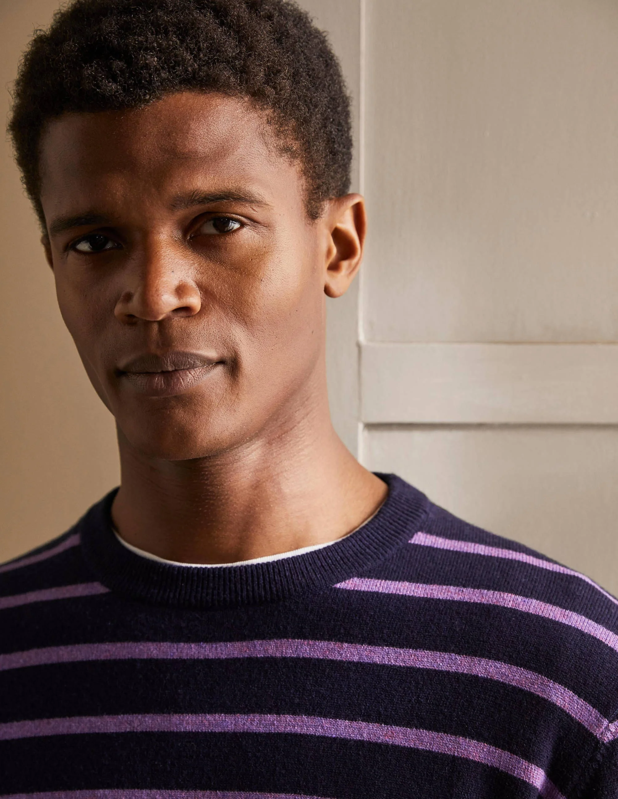 Lambswool Crew Neck-Navy/Lilac Stripe - Image 2