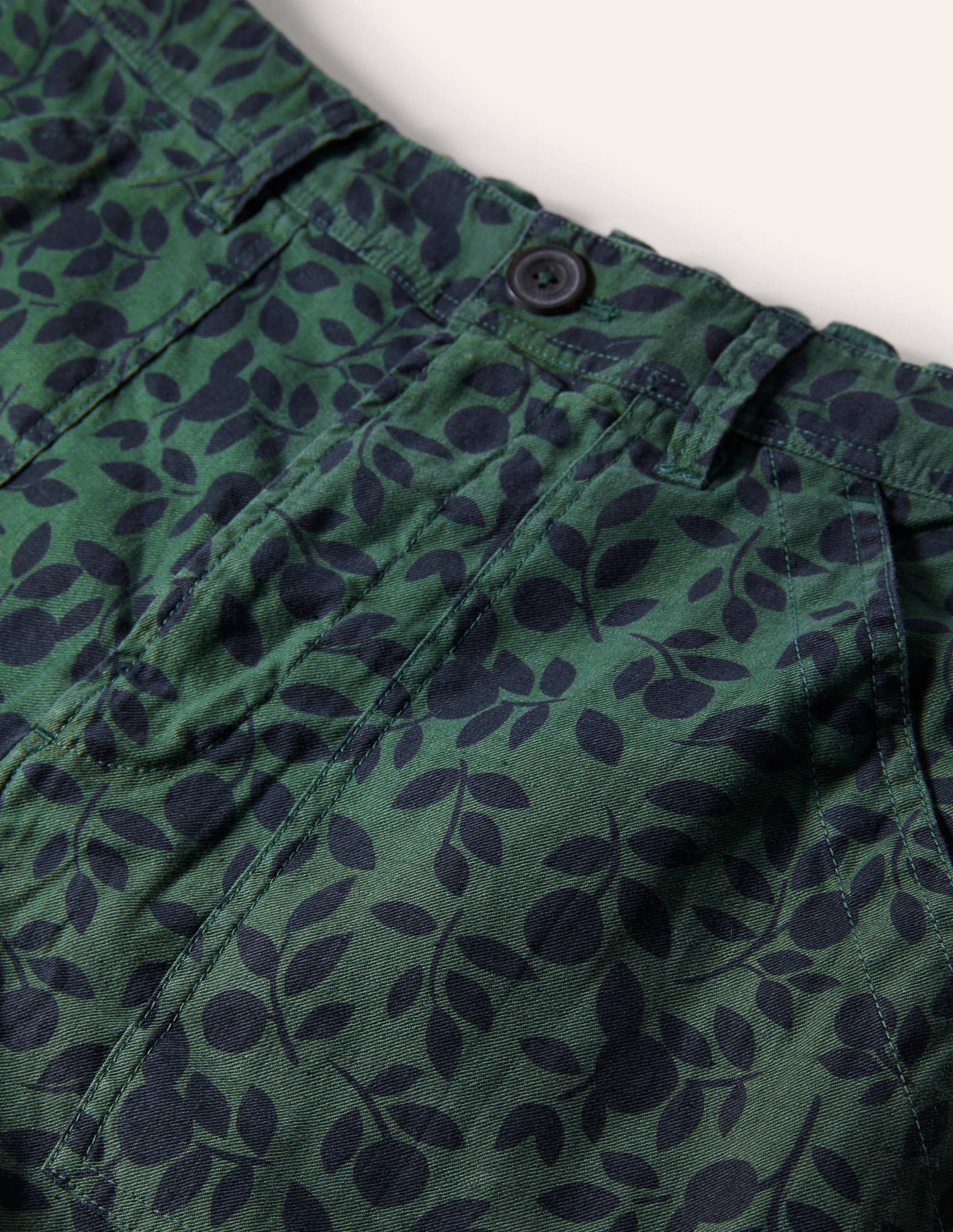 Linen Blend Easy Shorts-Castleton Foliage - Image 5