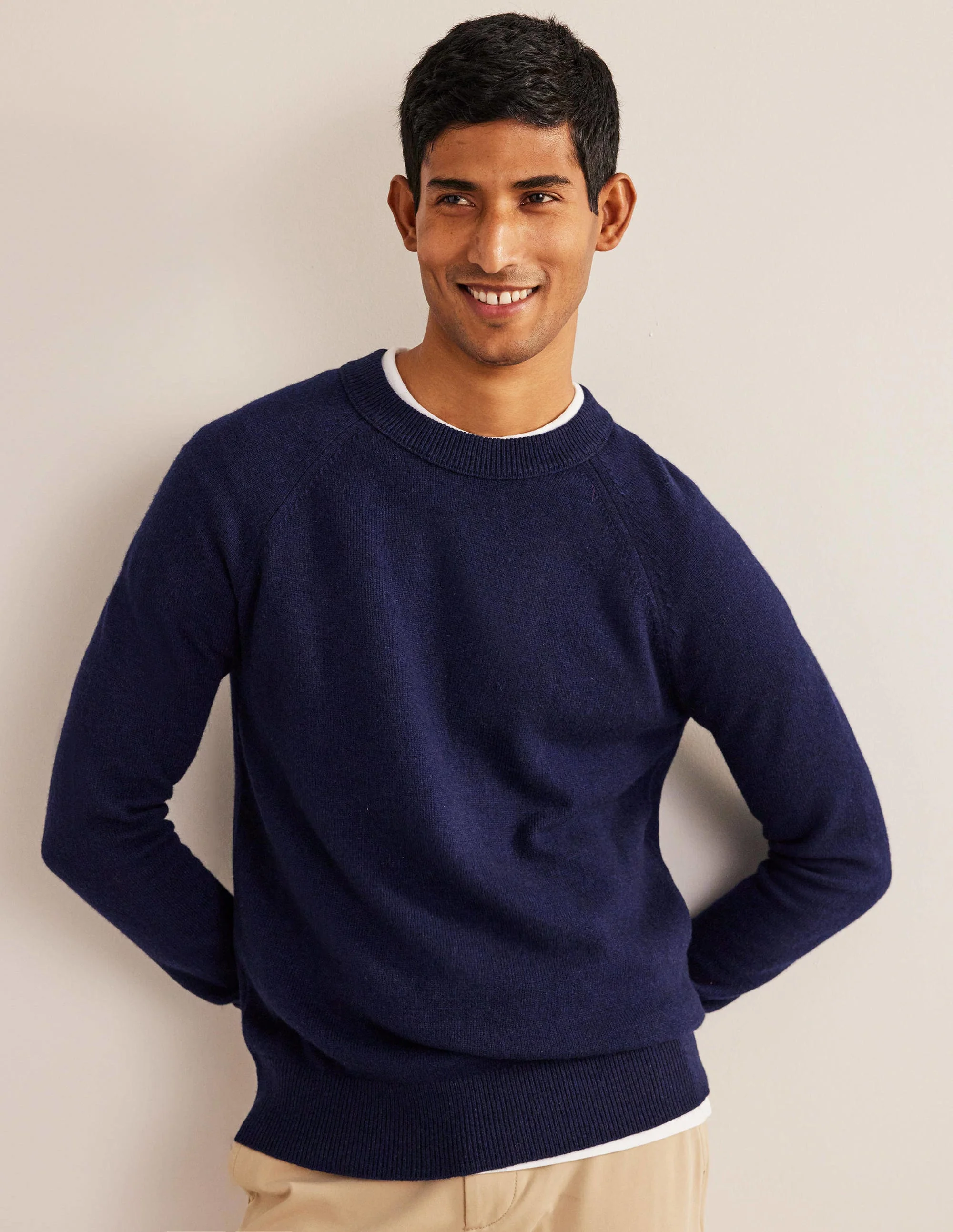 Raglan Crew Neck Jumper-Navy