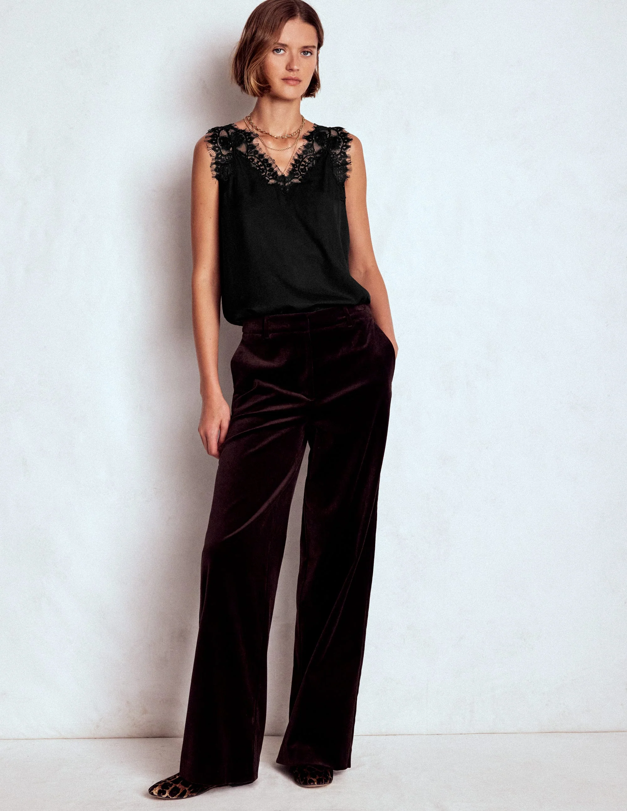 Ara Silk Blend Lace Cami-Black