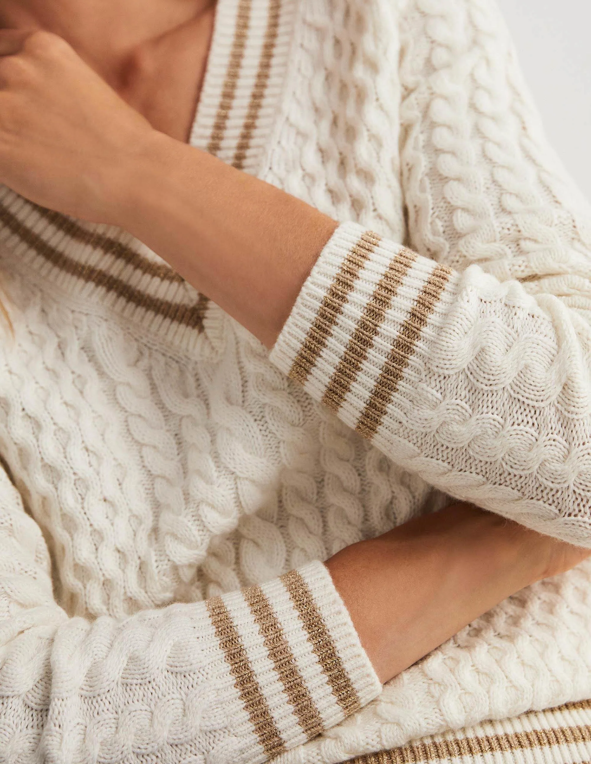Cable Knit V-neck Jumper-Ivory - Image 2