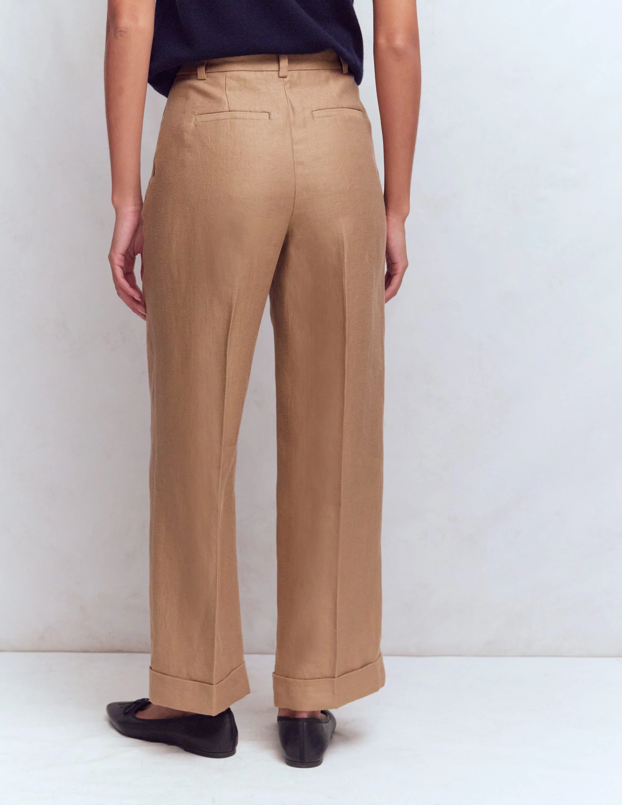 Chiswick Crop Linen Trousers-Cappuccino - Image 3