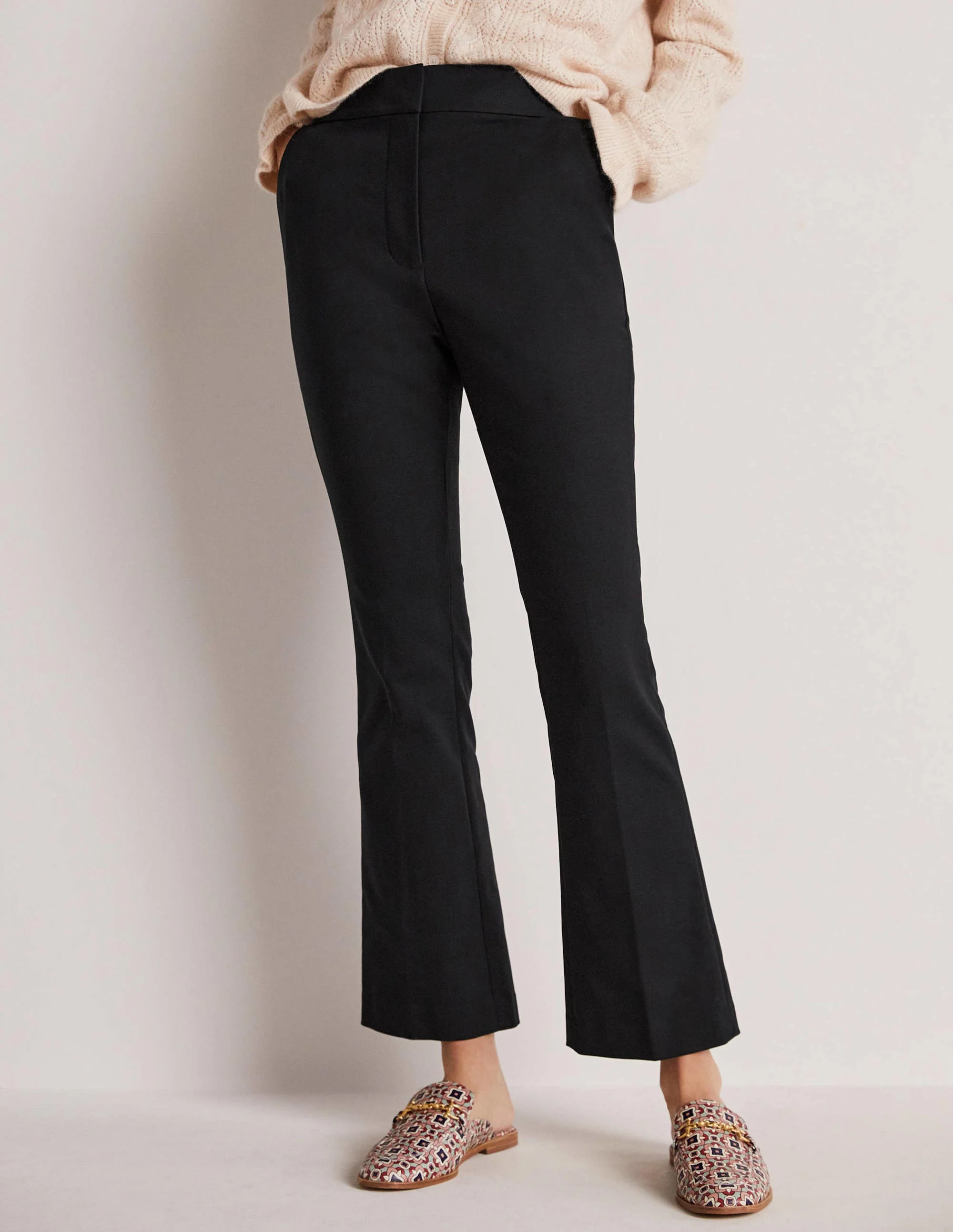 Cropped Flare Trousers-Black - Image 10