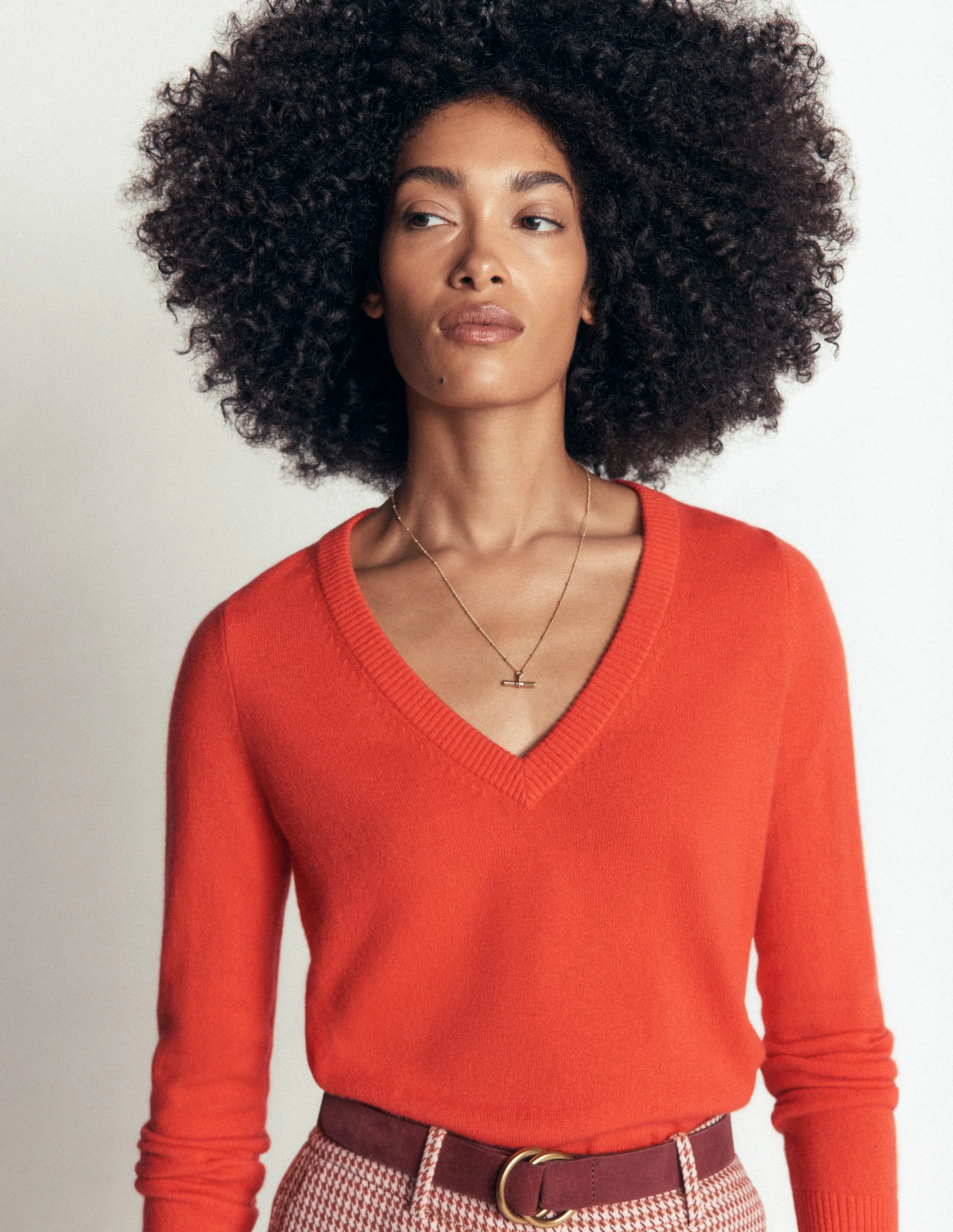 Elsie Cashmere V Neck Jumper-Tigerlily - Image 2