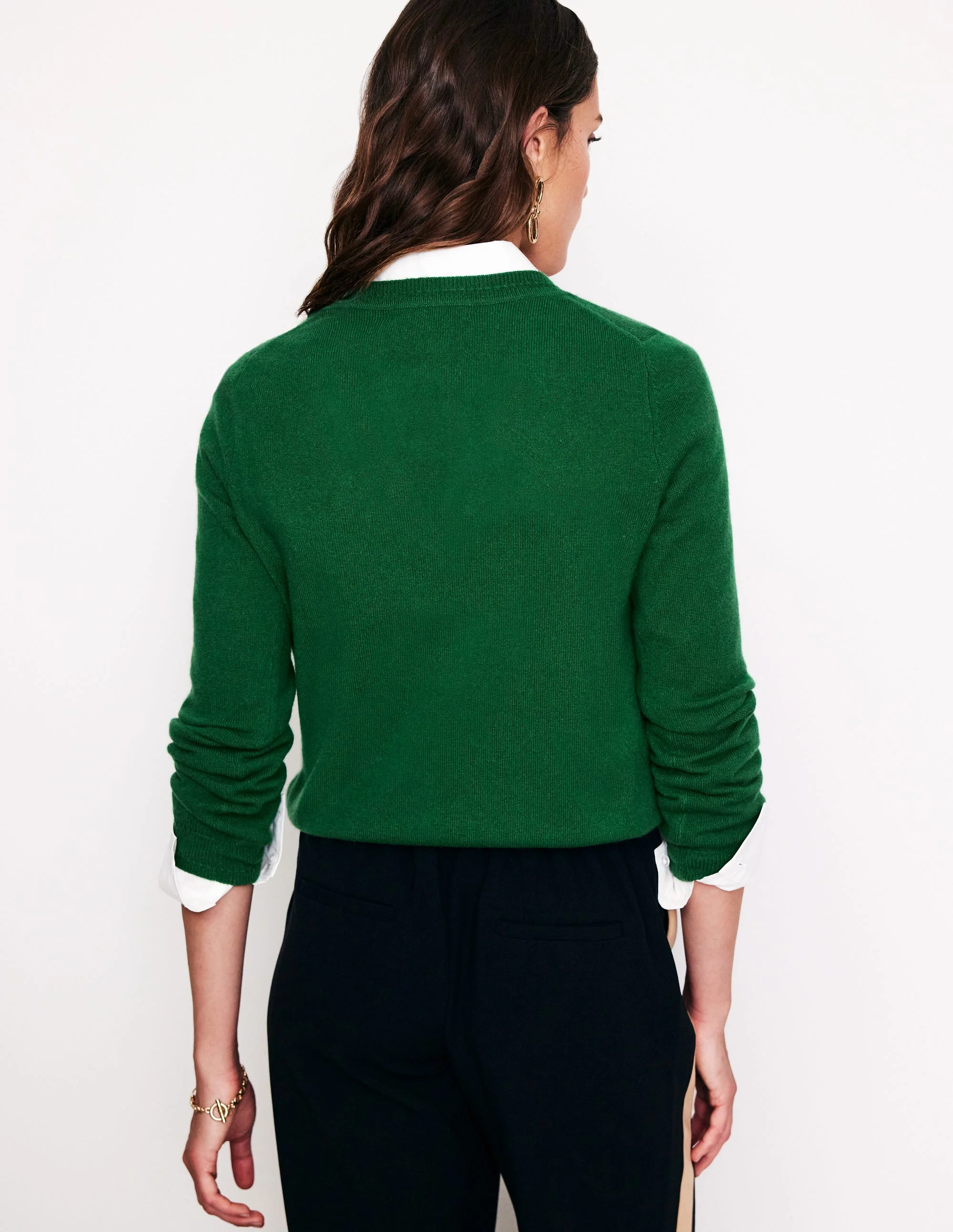 Eva Cashmere V-neck Jumper-Pine Green - Image 3