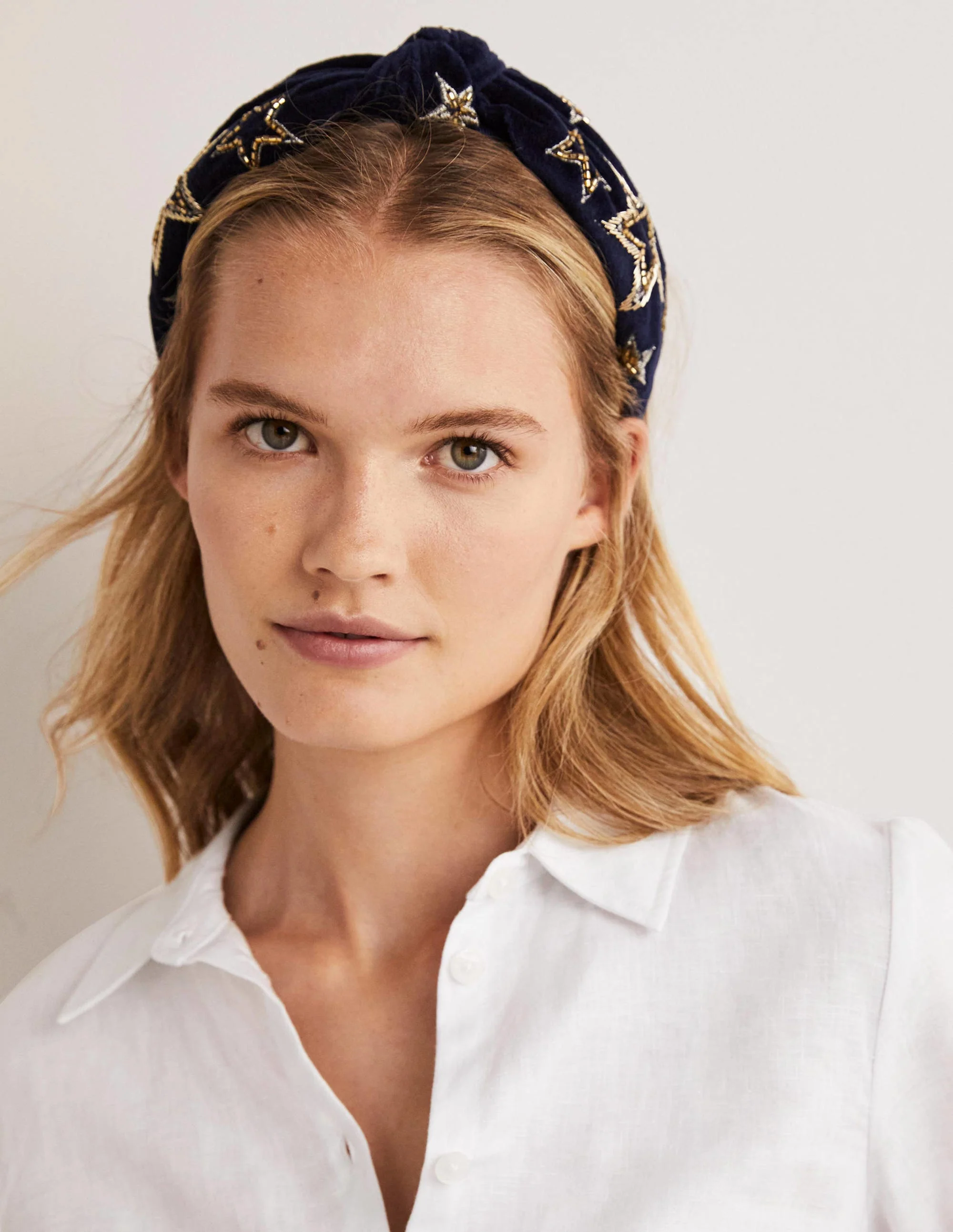 Knotted Embellished Headband-Navy Gold Star