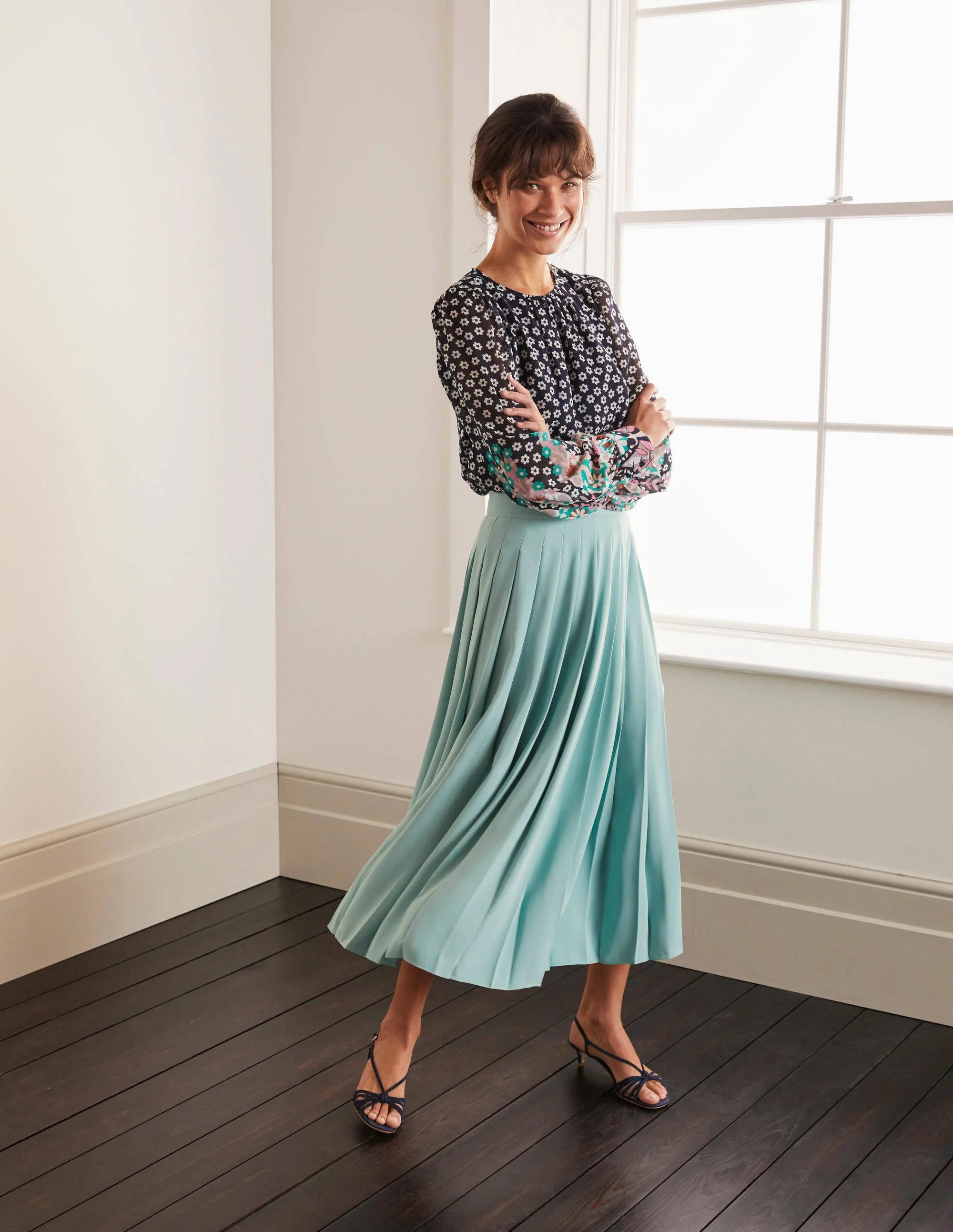 Musgrove Pleated Skirt-Icicle Green - Image 4