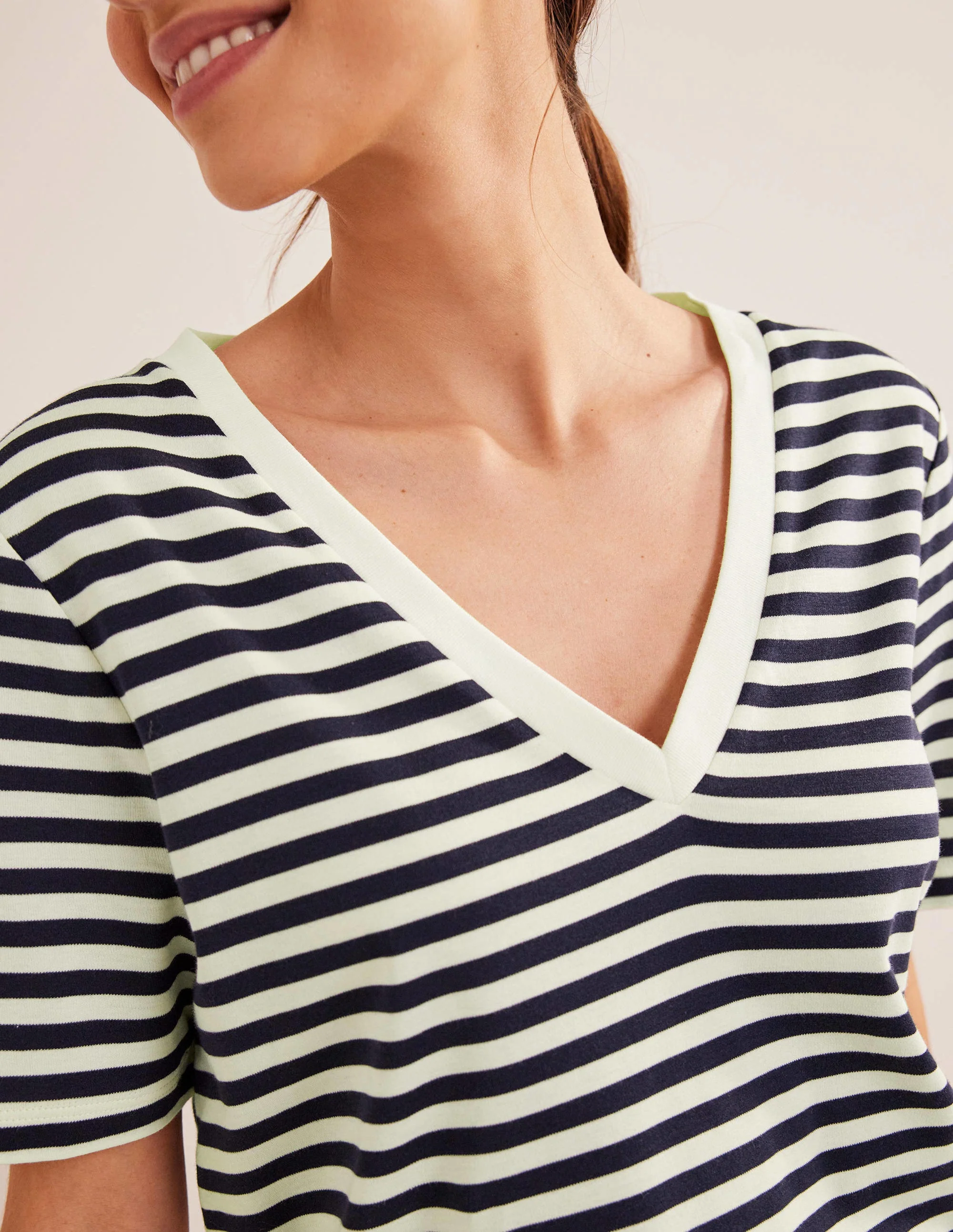 Perfect V-Neck T-Shirt-Ivory / Navy Stripe - Image 2