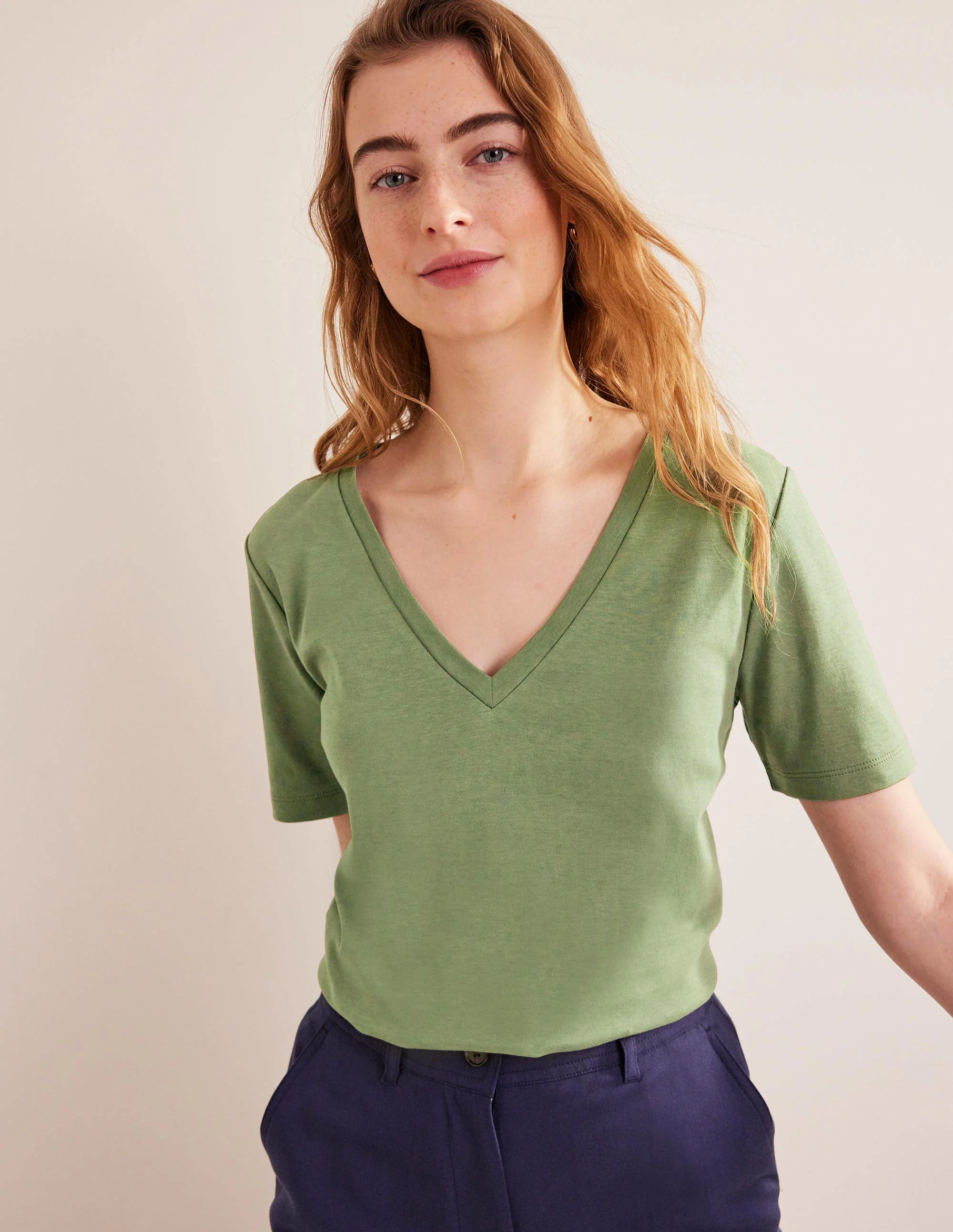 Perfect V-Neck T-Shirt-Spruce - Image 4