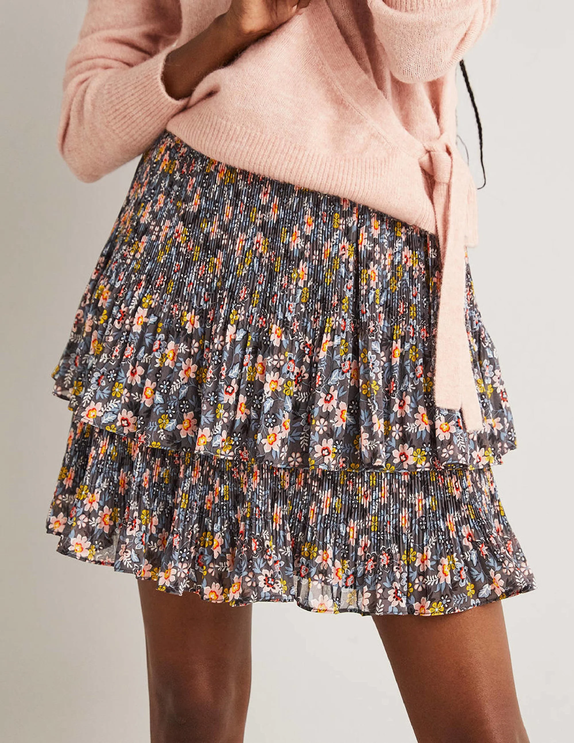 Plisse Mini Skirt-Graphite, Opulent Leaf - Image 4