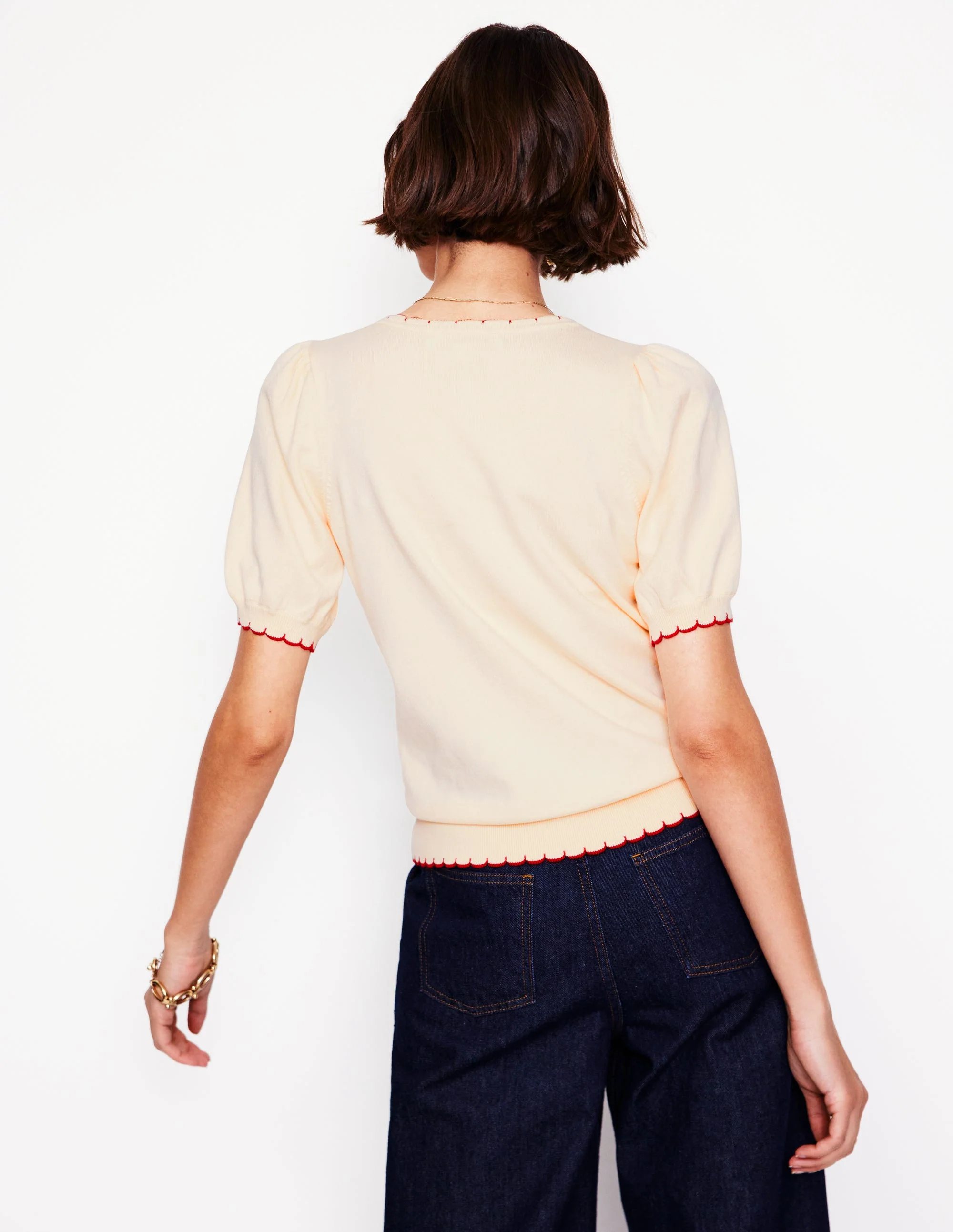 Pru Scallop Trim T-shirt-Warm Ivory - Image 3