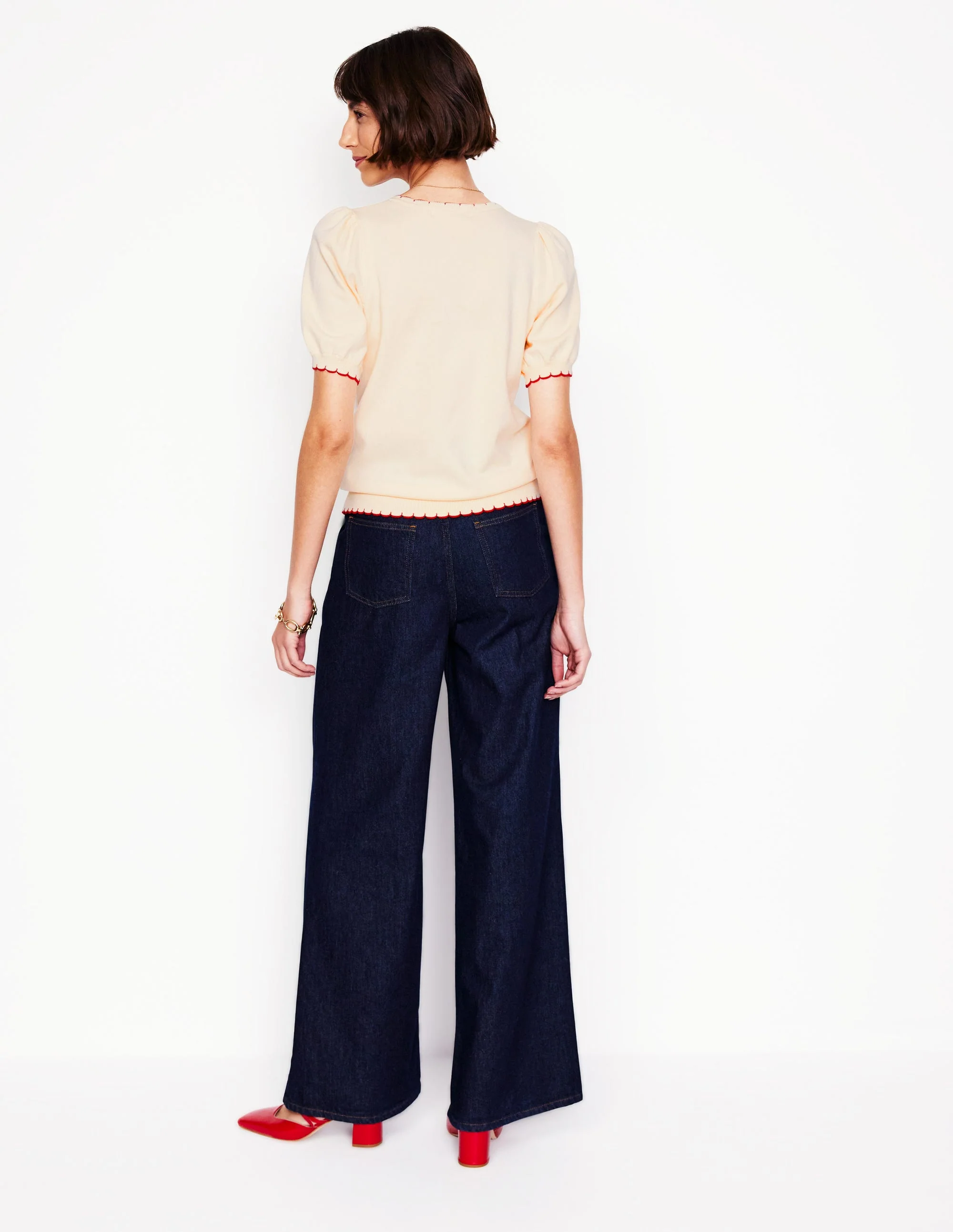 Pru Scallop Trim T-shirt-Warm Ivory - Image 6