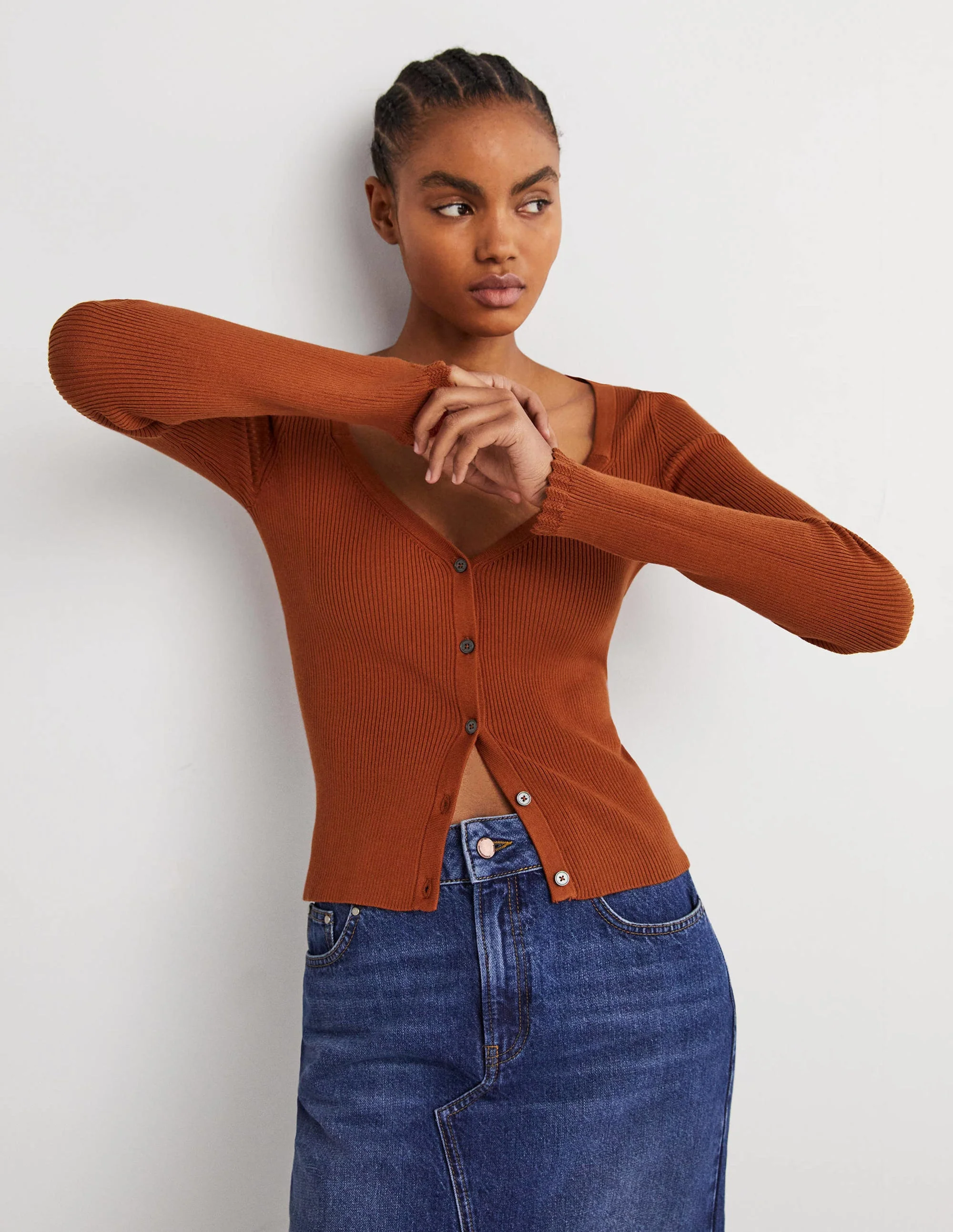 Ribbed Sweetheart Cardigan-Rust - Image 4