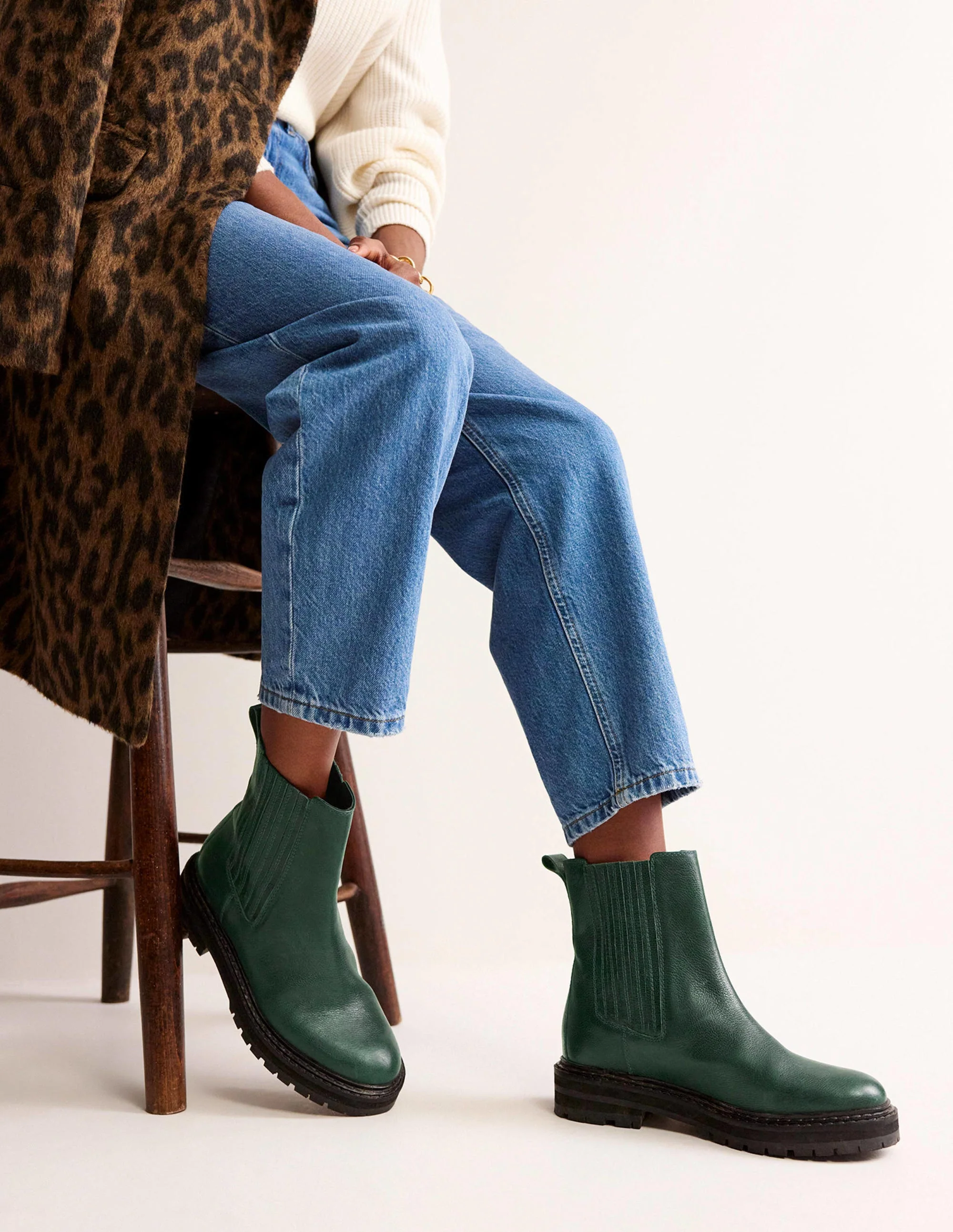 Sadie Chunky Chelsea Boot-Chatsworth Green Malaga - Image 4