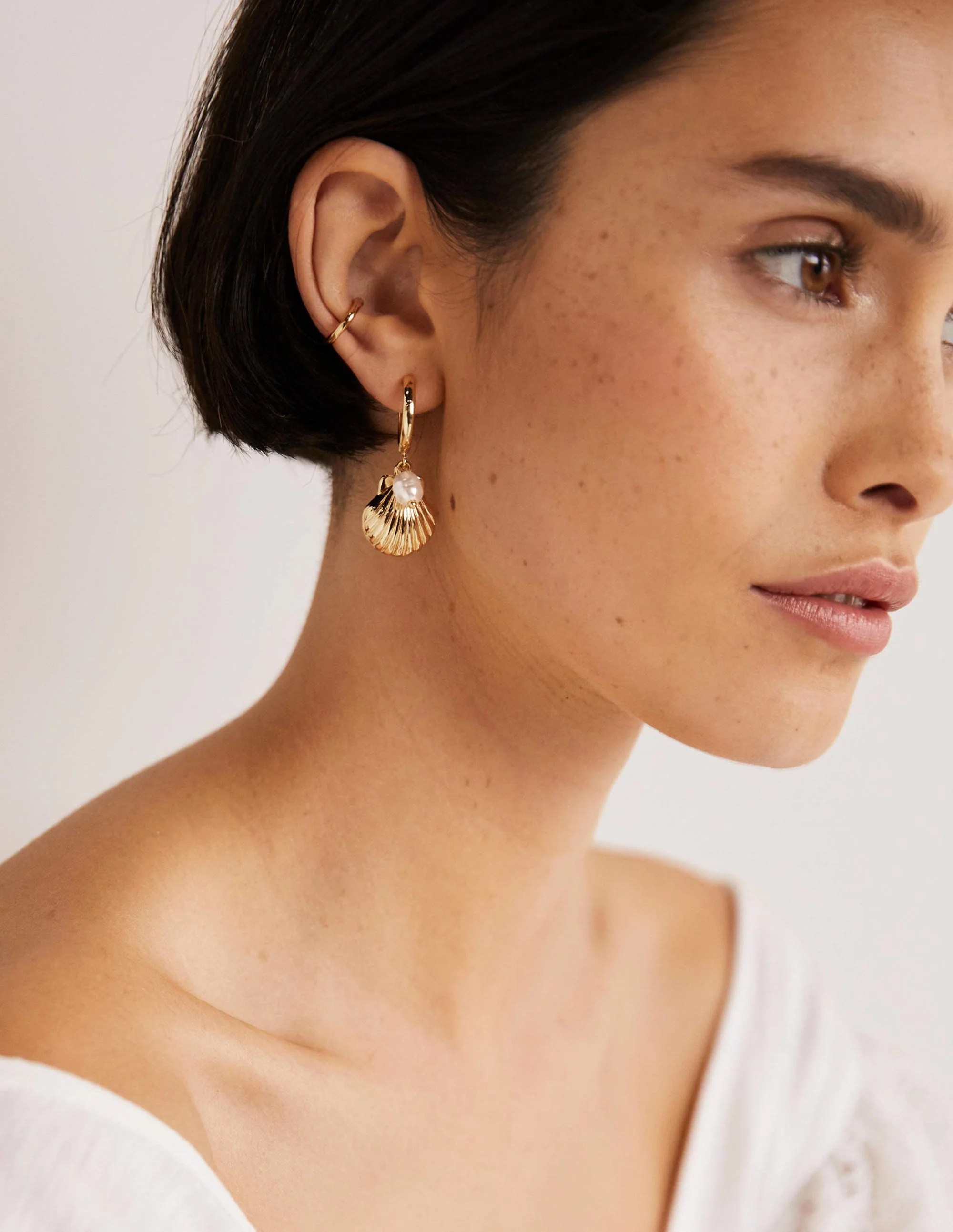 Shell Hoop Earrings-Gold/Pearl - Image 3