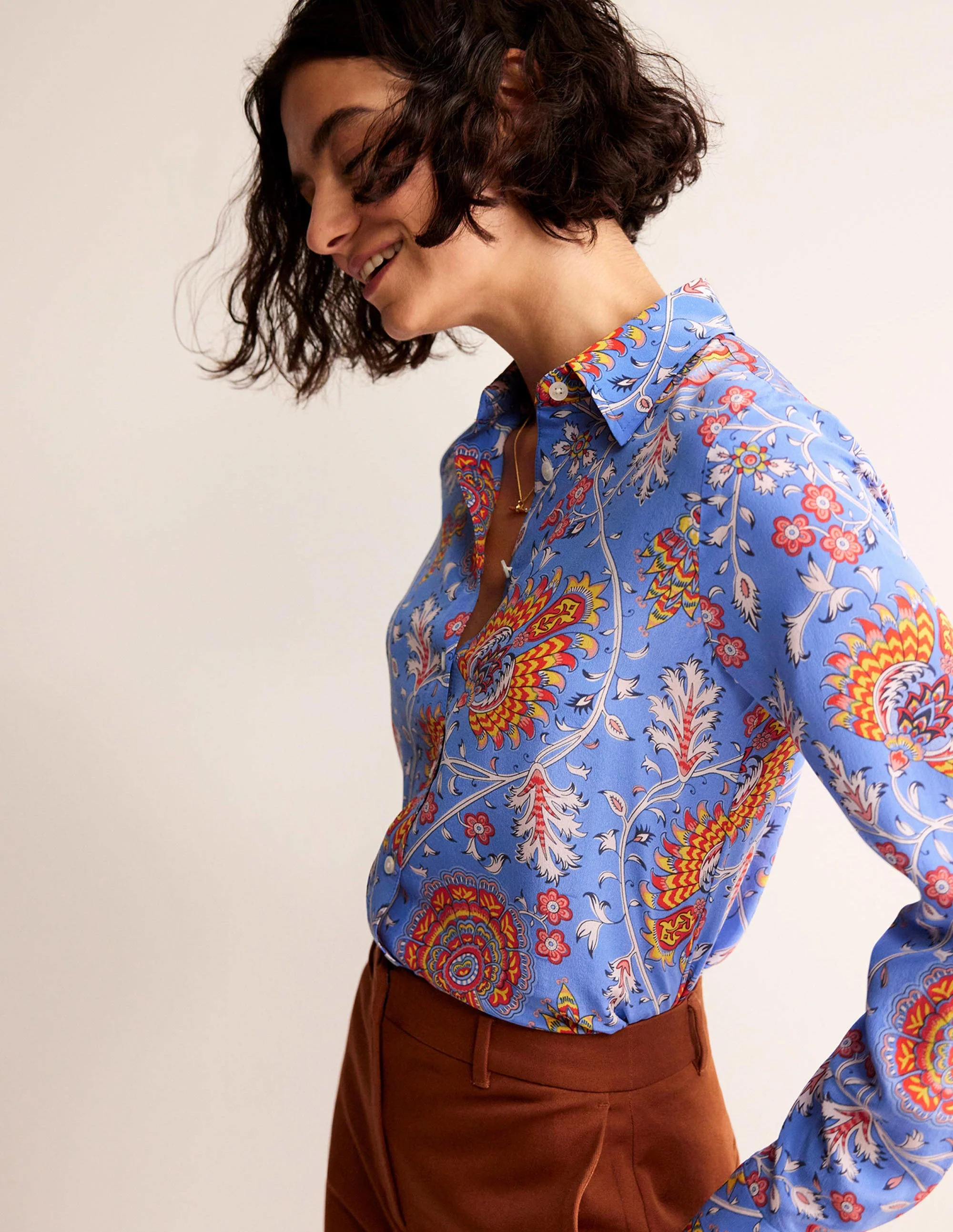 Sienna Silk Shirt-Azure, Gardenia Grove - Image 4