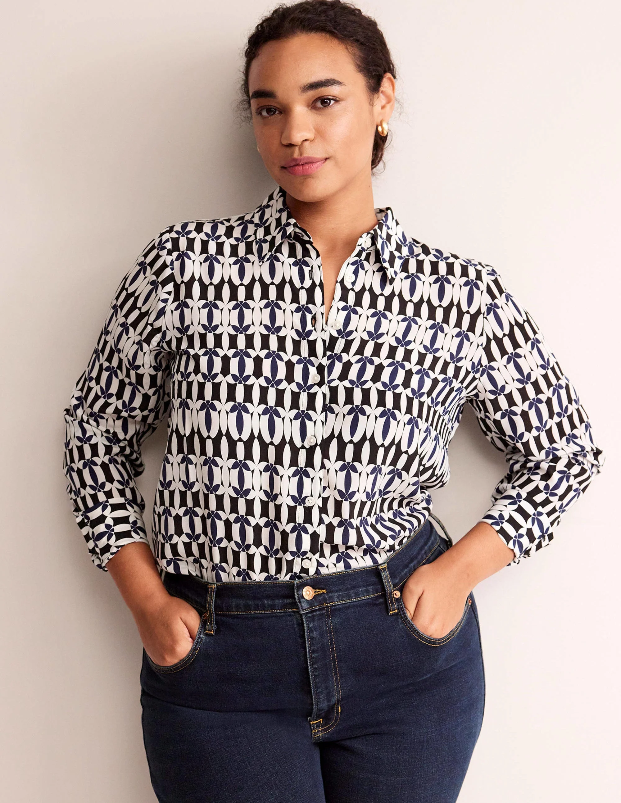 Sienna Silk Shirt-Black, Geometric - Image 5