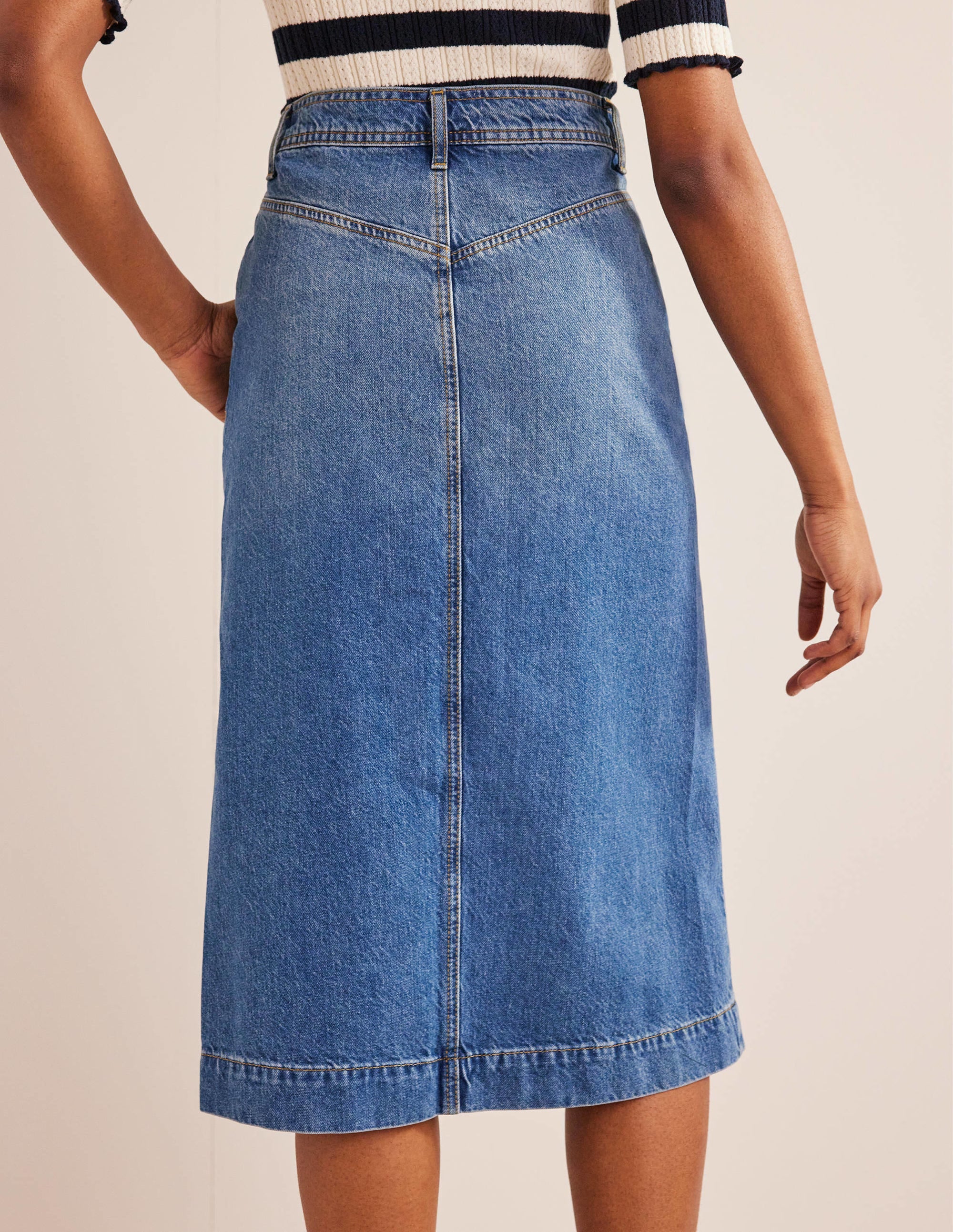 Straight Denim Midi Skirt-Groove Wash - Image 3