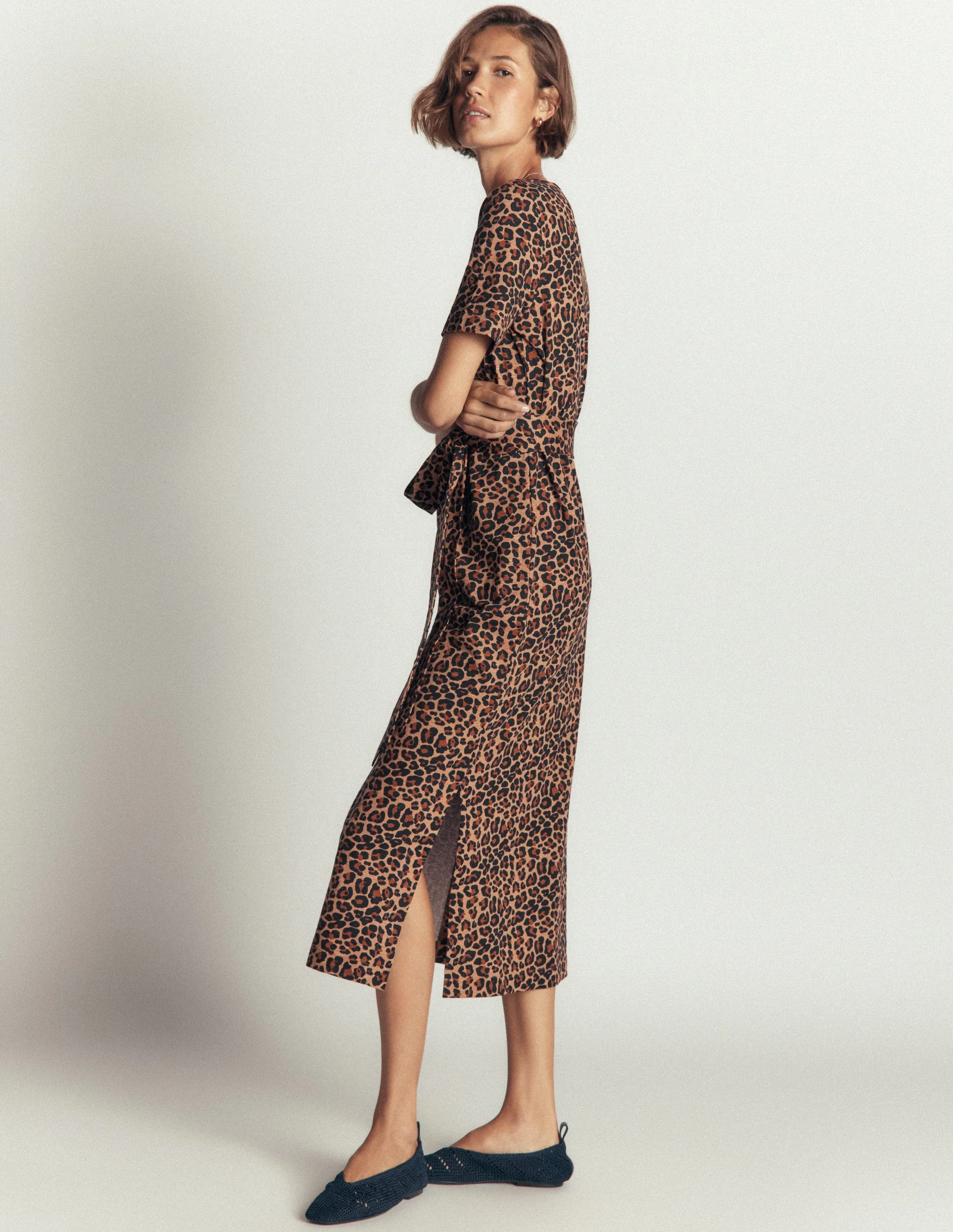 T-Shirt Jersey Midi Dress-Camel, Animal Fields - Image 5