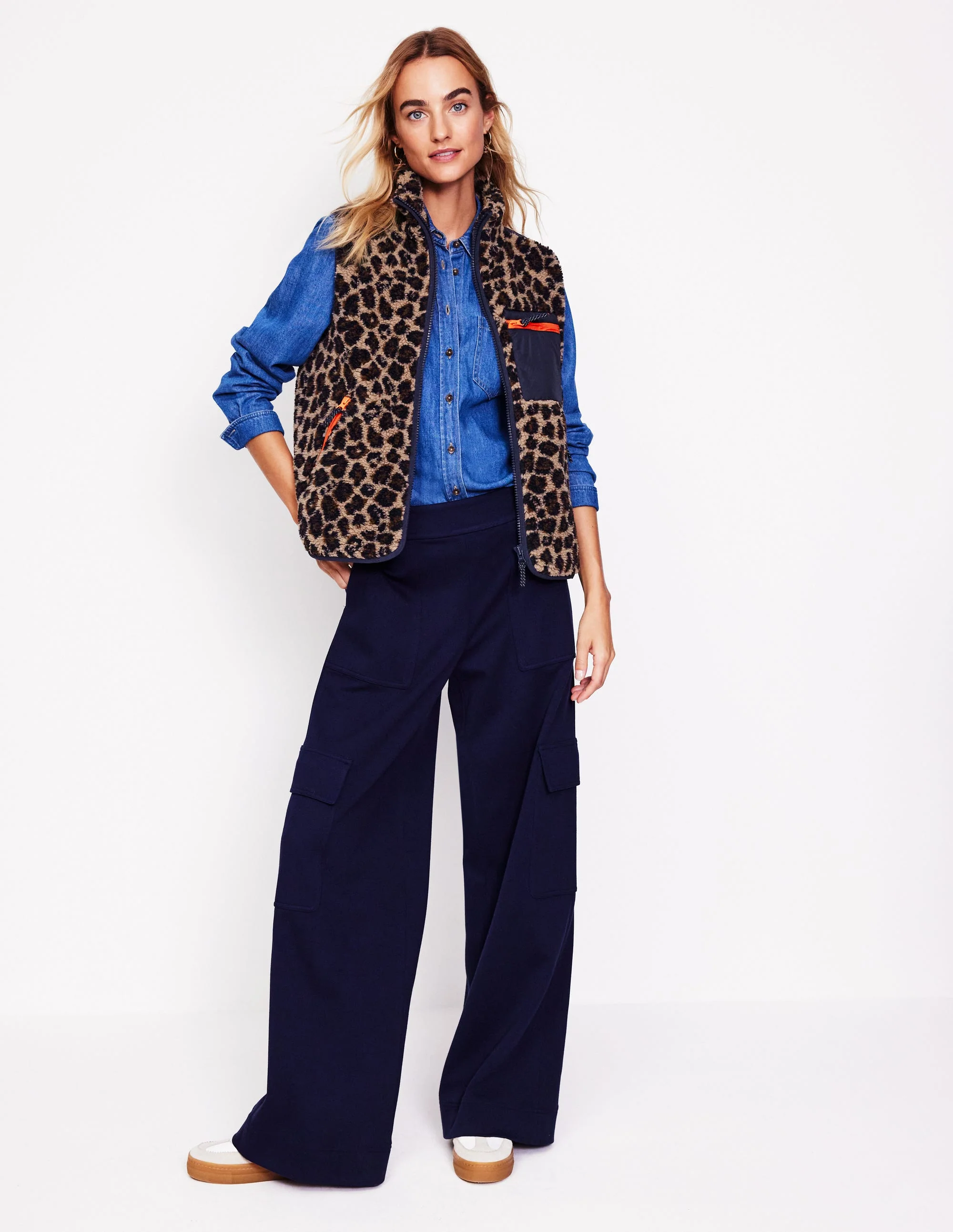 Truro Borg Gilet-Leopard - Image 4